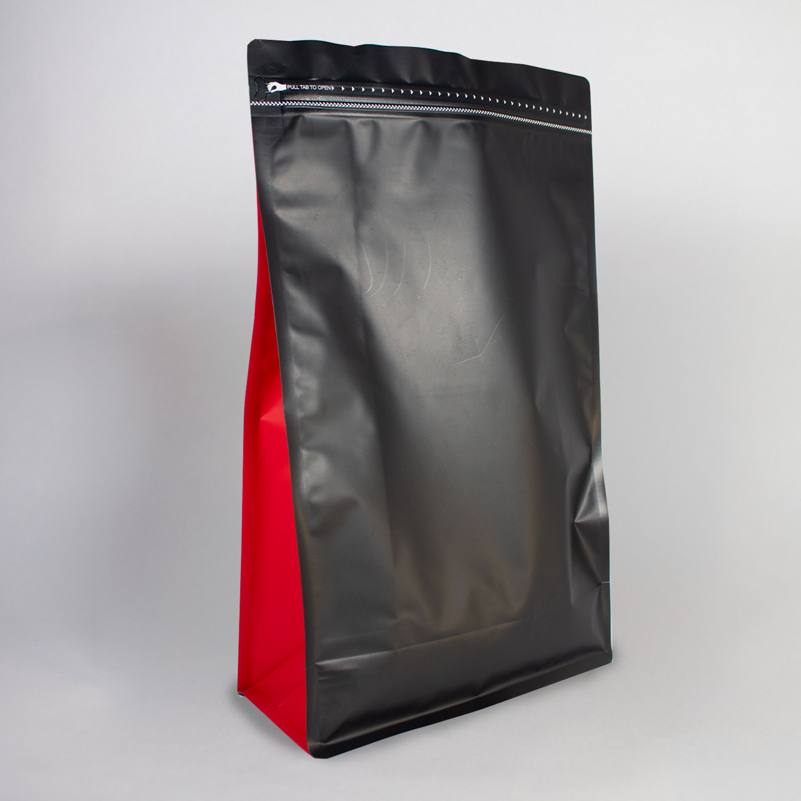 BOLSA ZIPPER SIN VALVULA ESTANDAR NEGRO Y ROJO 2500G